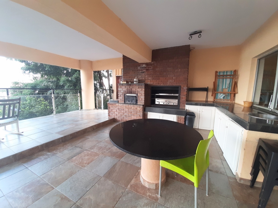 6 Bedroom Property for Sale in Kosmos North West